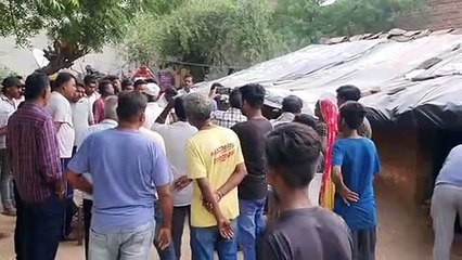 VIDEO  नाराज युवक ने साथी के साथ मिलकर धारदार हथियार से अधेड़ की कर दी हत्या