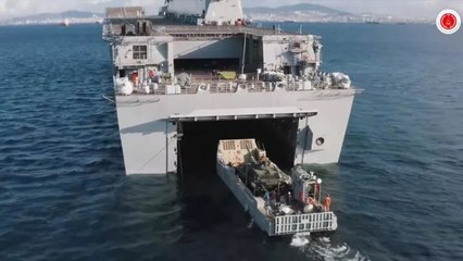 Altay tankı ANADOLU gemisine LCM ile yüklendi