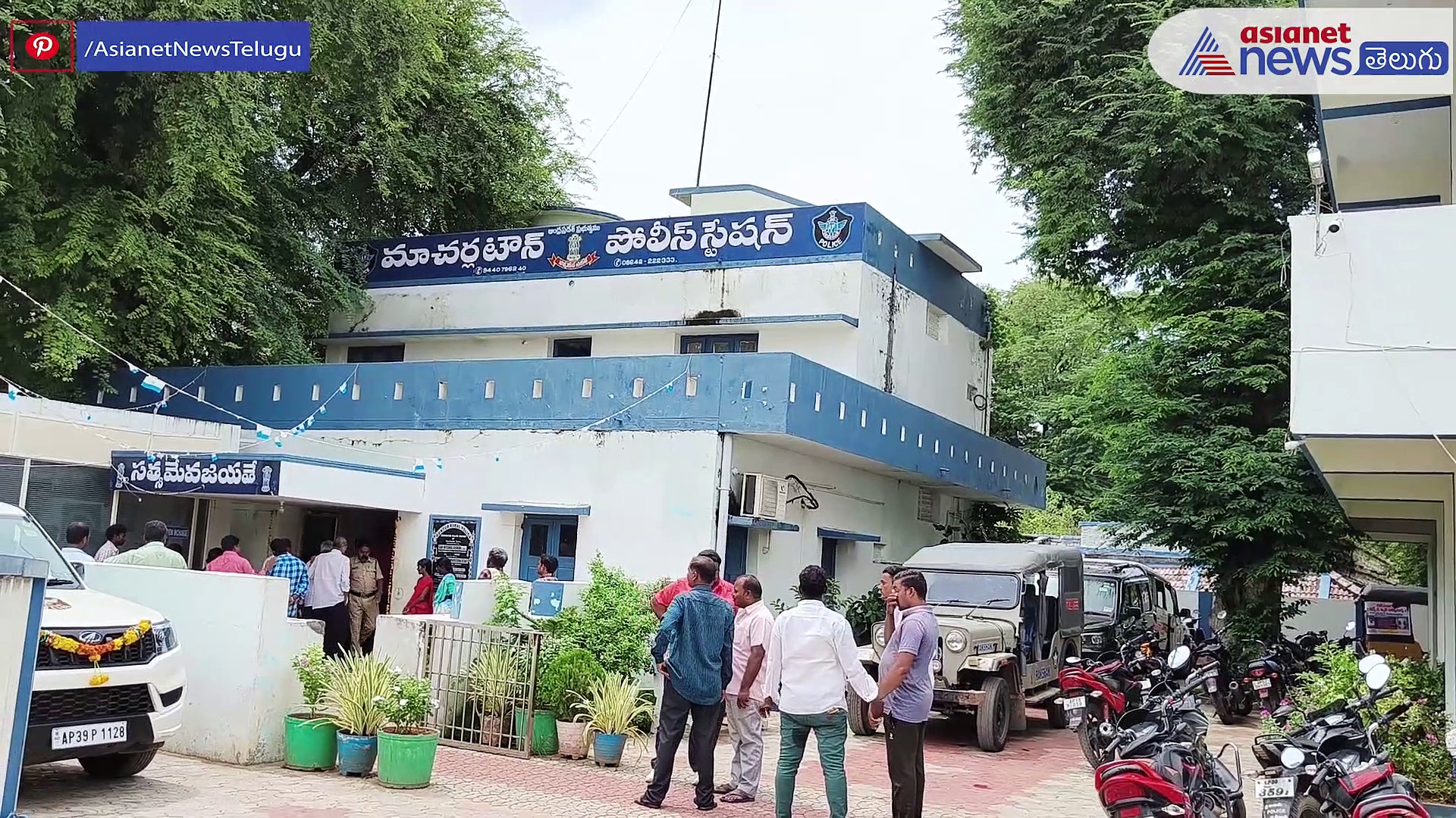 మాచర్లలో టెన్త్ విద్యార్థిని మిస్సింగ్ ... హాస్టల్ వార్డెనే ఇంతపని చేసాడా?