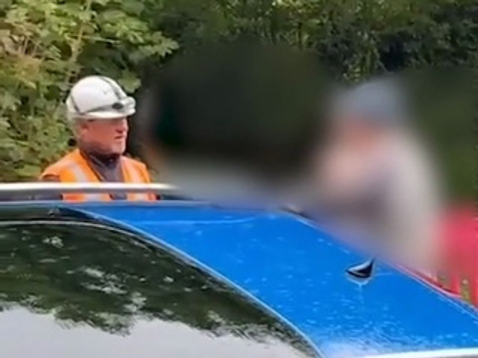 Lancs driver gets stuck in freshly poured concrete after ignoring roadworks signs