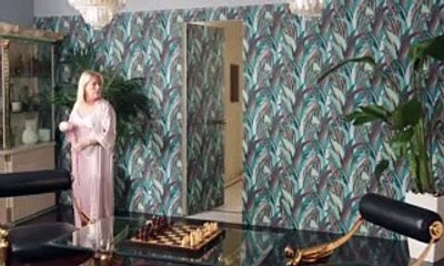 POIOS PAPADOPOYLOS S01E6