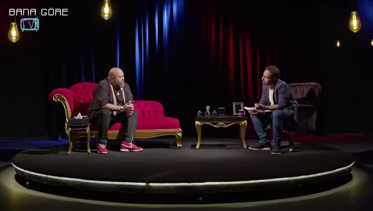 'MasterChef Türkiye' ile gündemden düşmeyen şef Somer Sivrioğlu, Katarsis programına konuk oldu.