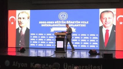 AFYONKARAHİSAR - Bakan Özer: "Şartları sağlayan öğretmenlerin yüzde 95'i, uzman-baş öğretmenlik için başvurdular"