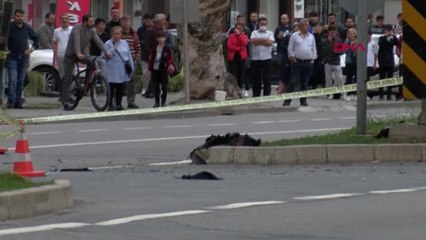 ORDU'DA ŞÜPHELİ VALİZ FÜNYE İLE PATLATILDI