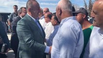 Antalya haberleri... Dışişleri Bakanı Çavuşoğlu, Manavgat'ta yeni evlerine kavuşan aileleri ziyaret etti