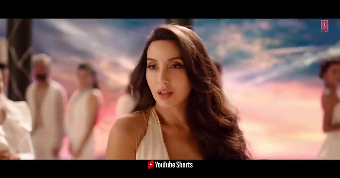 Manike Nora Fatehi New Song Manhari Tanhari Sukumari Priyatama Haan Mujhe Pyar Hai Tumse Haan