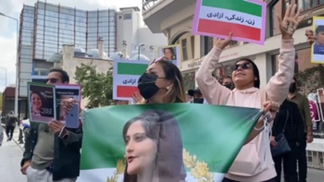 Continúan las protestas en Turquía por la muerte de la joven iraní Mahsa Amini