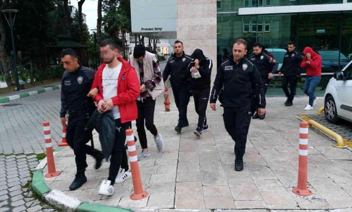 Son dakika haber: 'Kökünü Kurutma Operasyonu'nda tutuklu sayısı 51'e çıktı