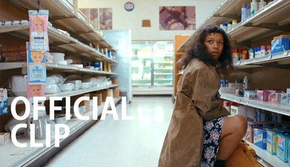 Bones and All | Maren and Lee First Meet - Official Clip