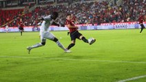 Maç fazlasıyla lider! Gaziantep FK ile Adana Demirspor yenişemedi