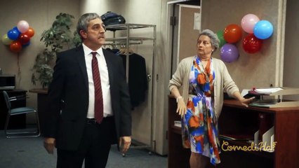 that is NOT the BEST WAY to get EVERYONE'S ATTENTION