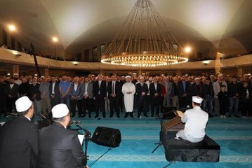 Diyanet İşleri Başkanı Erbaş: "Kur'anı öğrenip, anlayarak, yaşayarak hayatımızda rehber edinmeliyiz"