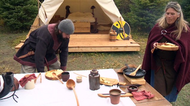 CH 07 Oct TOPO Village Viking St-Simeon WEB