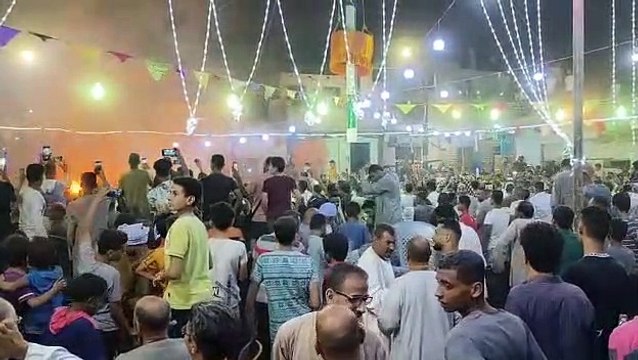 عمرك شوفت ليلة مولد النبى زى كده.. احتفالات بالألعاب النارية فى الأقصر