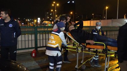 Bursa’da yakıtı biten araca yardım ederken otomobil çarptı