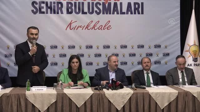 KIRIKKALE - Varank: AK Parti'de siyaset yapmak diğer partilerde siyaset yapmaya benzemez