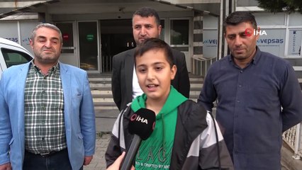 Küçük çocuktan örnek olacak davranış! 50 bin TL’lik altını sahibine verdi