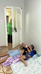 दम है तो हंसी रोक कर दिखाओ#mjedarvideo#tredingvideo#viralvideoDaha Fazlası İçin(ABONE OLUN