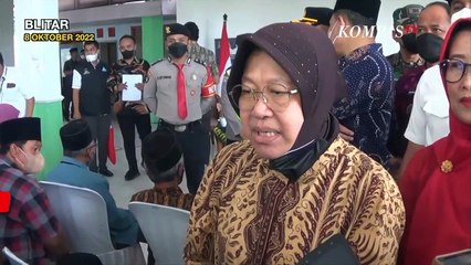 Tải video: Mensos Risma Jenguk dan Salurkan Bansos untuk Korban Tragedi Kanjuruhan di Blitar