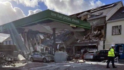 Massive explosion at Donegal gas station leaves several trapped