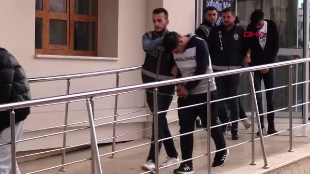 ARAÇ KİRALAMA SİTELERİNİ KOPYALAYIP, 1 MİLYON TL DOLANDIRICILIK YAPMIŞLAR
