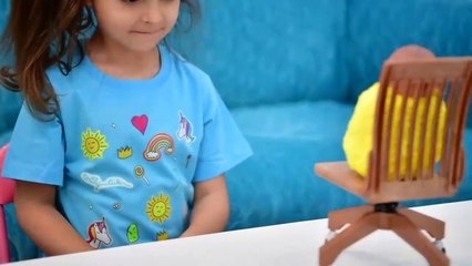 Emily Playing With Baby Dolls Foam | Entertaining Show For Preschoolers