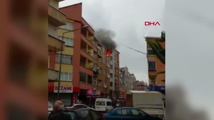 Son dakika haberi! SİNOP'TAKİ YANGINDA DAİREDE MAHSUR KALAN 2 KİŞİ KURTARILDI