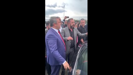 Davutoğlu'nun Erzurum Günleri'ne girişi engellendi