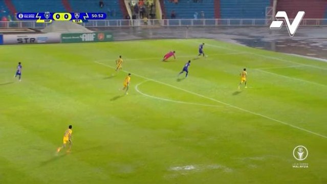 Permukaan becak jejas kualiti permainan Sri Pahang & Johor DT