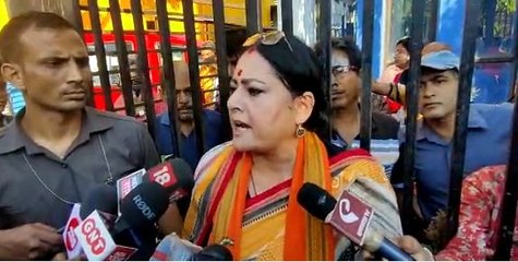 মুখ্যমন্ত্রী এখন খেলা মেলায় ব্যস্ত, কার্নিভাল হচ্ছে প্রদীপের নীচে অন্ধকার! অগ্নিমিত্রা পাল