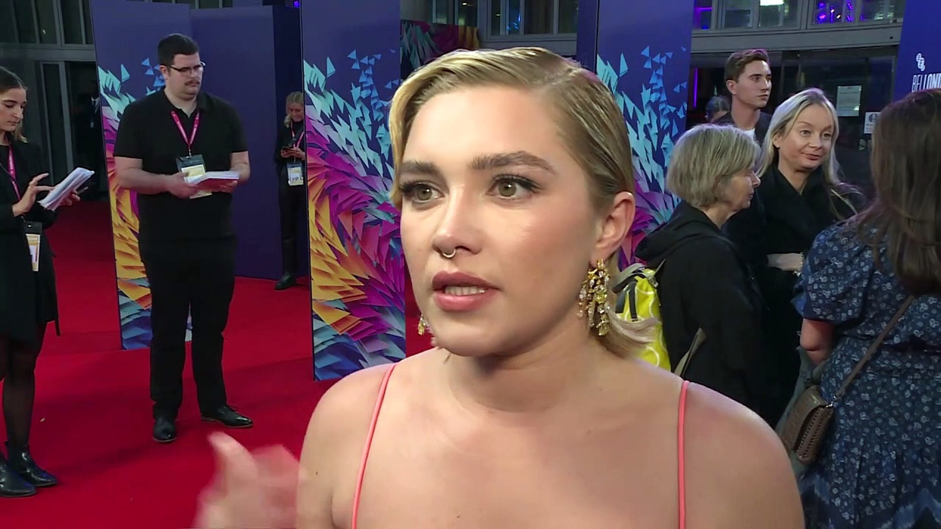 ⁣Florence Pugh on period dramas, British accents and rom-coms