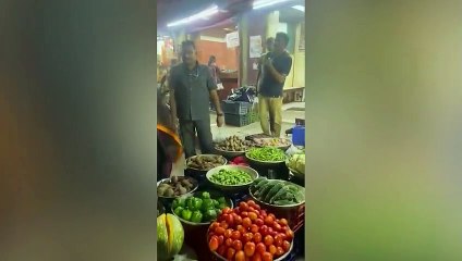 પાર્ટીનું નામ બદલવા તાંત્રિકની સલાહ : FMના નિશાને KCR