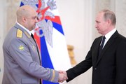 من هو الجنرال سيرغي سوروفيكين الذي عينه بوتين قائدا جديدا للقوات الروسية في أوكرانيا؟