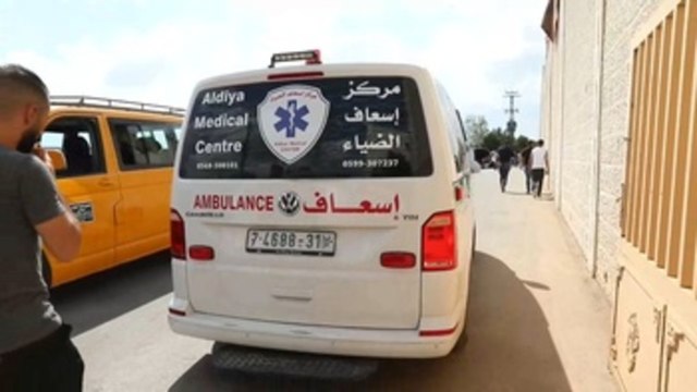 Fuerzas israelíes matan a 2 jóvenes palestinos durante choques en Cisjordania