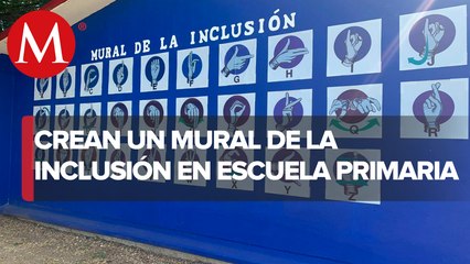 Crean mural con el abecedario en lenguaje de señas en primaria veracruzana