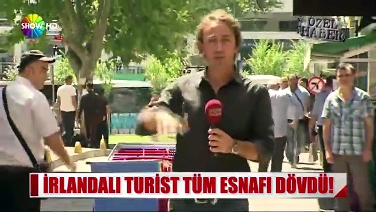 İrlandalı turist turist tüm esnafı dövdü!