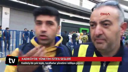 Kadıköy'de şok tepki! Tribünler istifaya çağırdı