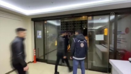 Son dakika haberi: İstanbul'da düzenlenen 2 operasyonda 44 düzensiz göçmen yakalandı