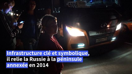 Le pont russe de Crimée, partiellement détruit samedi, rouvre à la circulation