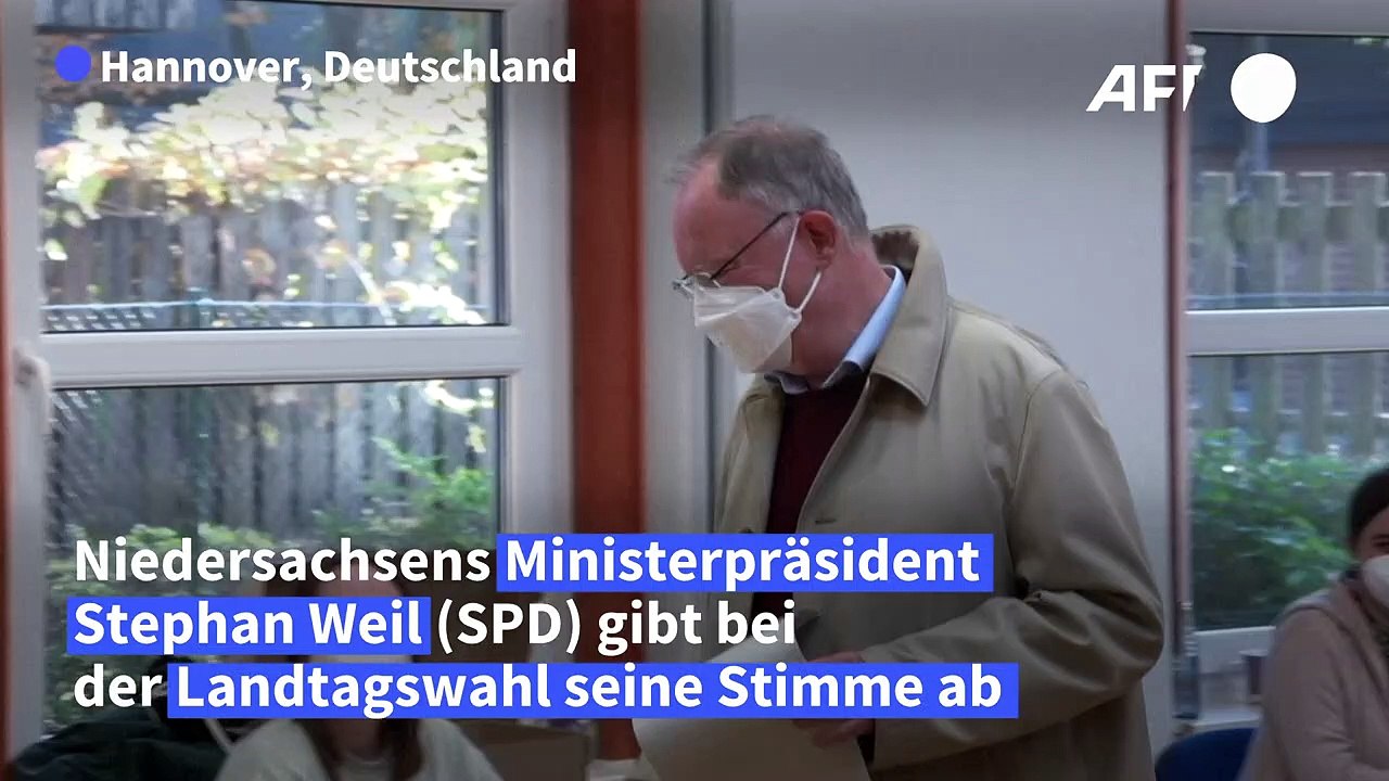 Landtagswahl in Niedersachsen: Weil gibt Stimme in Hannover ab