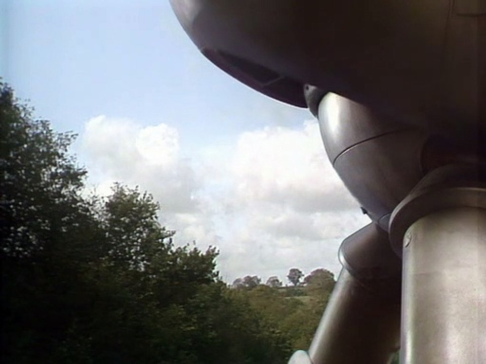 Die dreibeinigen Herrscher Staffel 1 Folge 9