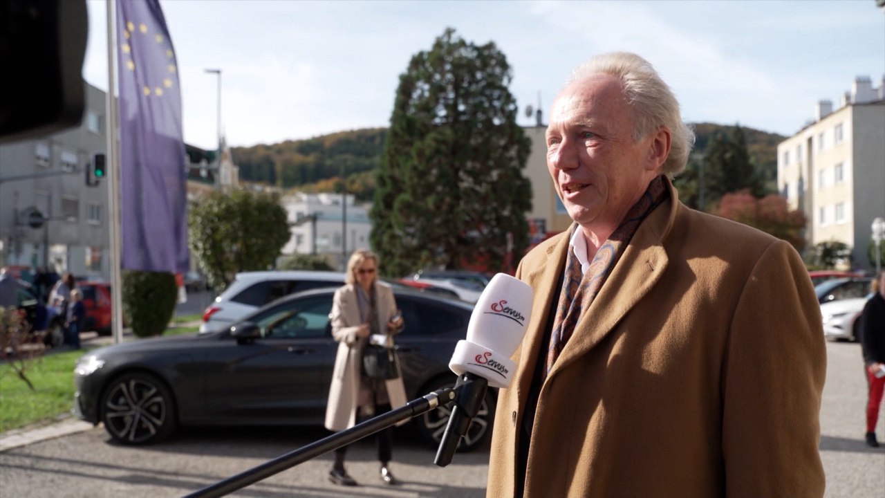 MFG-Chef Brunner bei Stimmabgabe: „Ich halte alles für möglich“