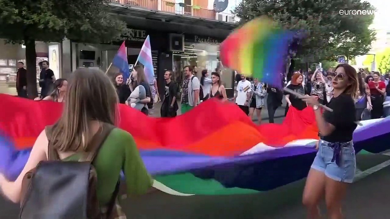 Wie lief das mit dem LGBTQ-Marsch in Montenegro?