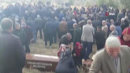 Babaları tarafından katledilen aile son yolculuğuna uğurlandı