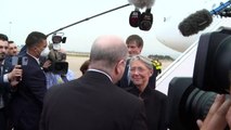 رئيسة وزراء فرنسا تصل إلى الجزائر لتجسيد المصالحة الفرنسية الجزائرية