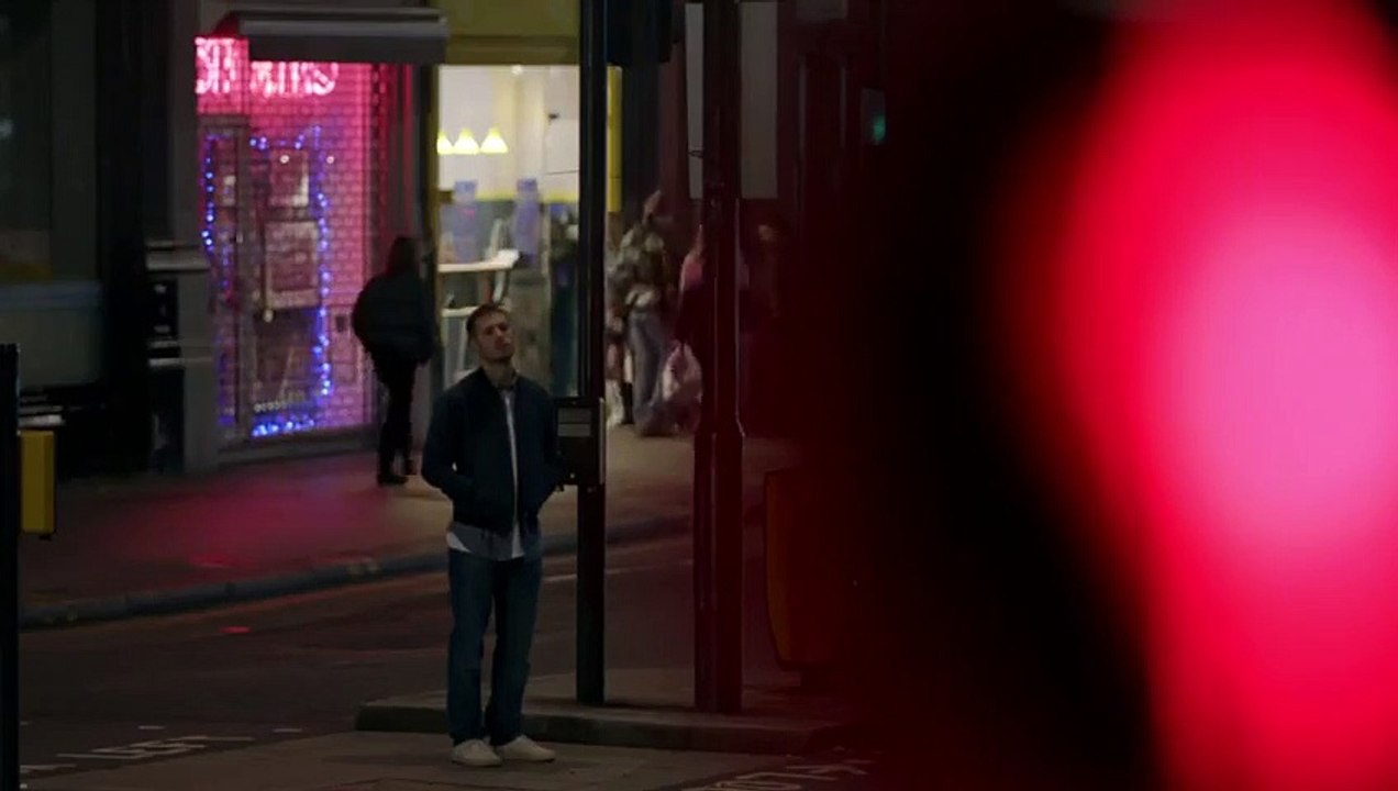 Man In An Orange Shirt - Se1 - Ep02 HD Watch HD Deutsch