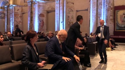 Bergamo, ricompare Di Maio con il premier albanese. Che scherza sul loro "contrabbando vaccini"