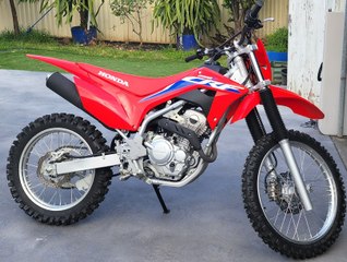 Motorbikes stolen in overnight heist | October 10, 2022 | ACM