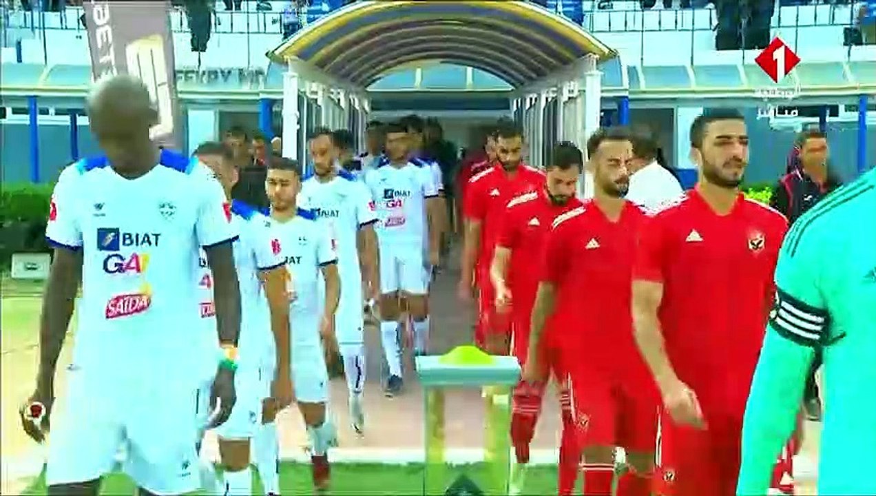 ملخص مباراة الأهلي والاتحاد المنستيري التونسي 1-0
