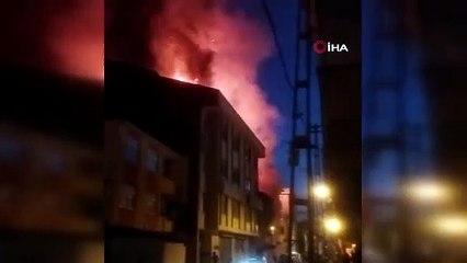 Kadıköy’de 3 katlı binada yaşanan patlamaya ait yeni görüntüler ortaya çıktı